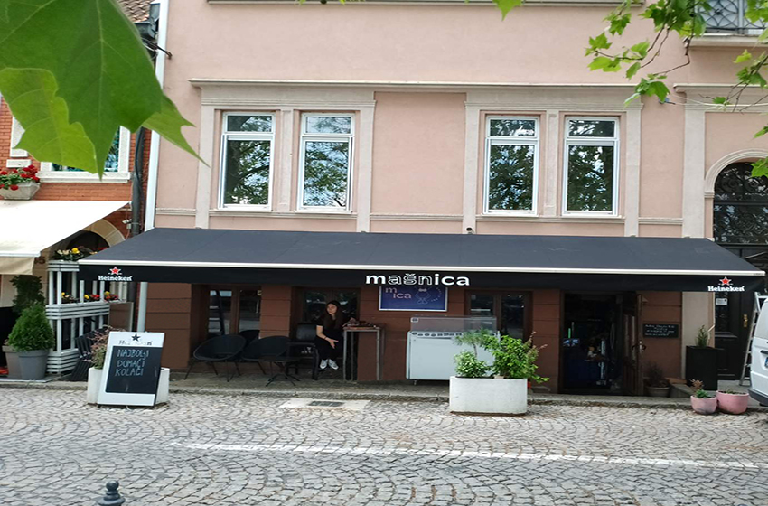 Zglobna tenda restoran Mašnica Zemun